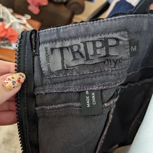 Tripp NYC Black Lace Corset - Picture 9 of 10